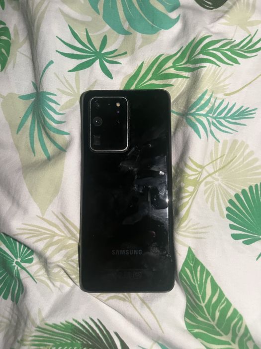 Samsung S20 ultra 5G + Чехол