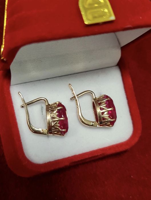 Золотые советские серьги с рубином 583 пробы
