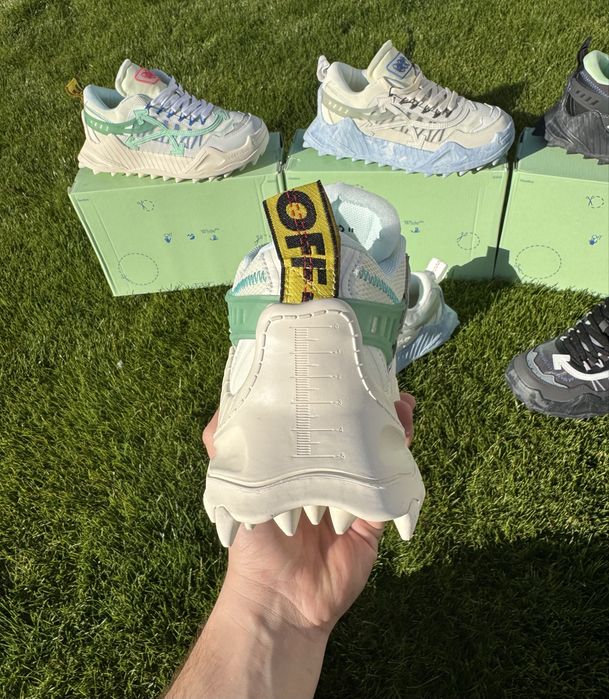 Adidasi Off White ODSY 1000 / Premium 2026