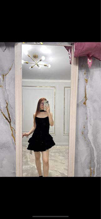 Продается новые платье! Цена: 10000