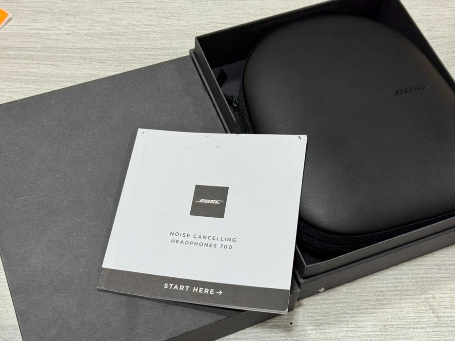 Bose 700 Wireless Noise Cancelling