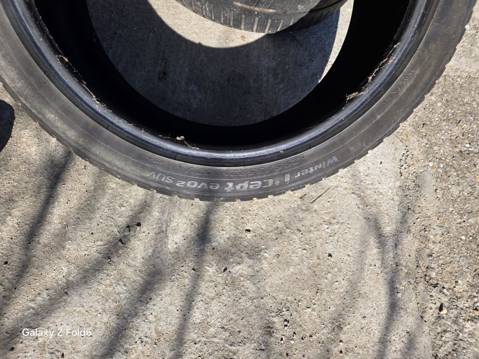 Гуми Hankook winter i cept 295/35 r21