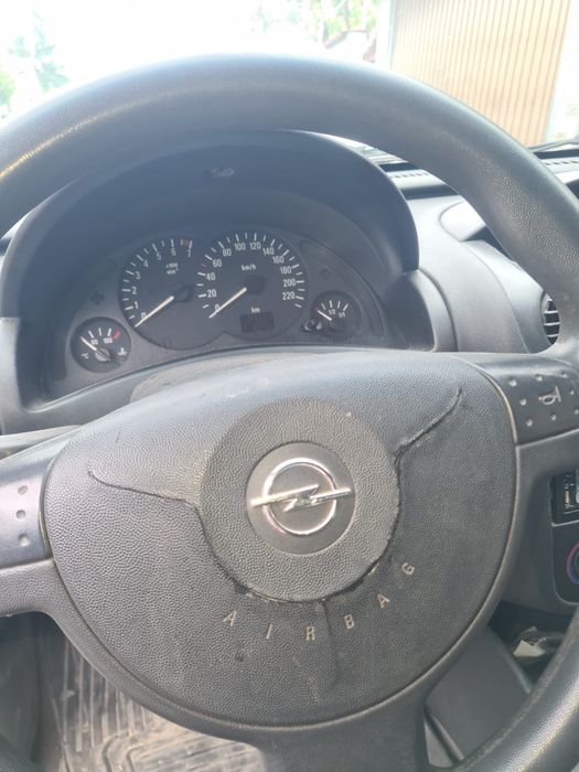 OPEL Corsa 2000 — imagine 3