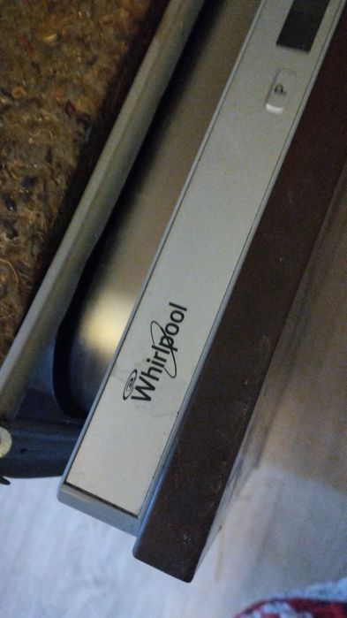 Посудомойка whirlpool