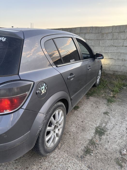 Piese Caroserie Interior Exterior Opel Astra H 1.7 Disel NonFacelift