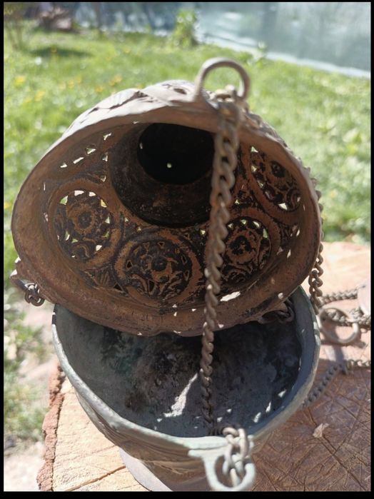 Vând cădelniță veche de peste 150 ani