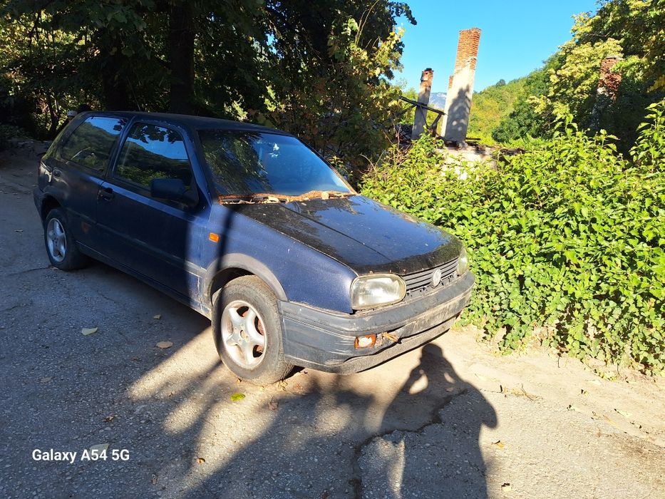 Vw Golf 3 1.6  75 konq gaz i Benzin