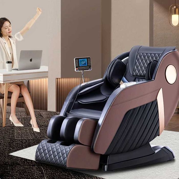 SL Track Смарт масажен стол с R17