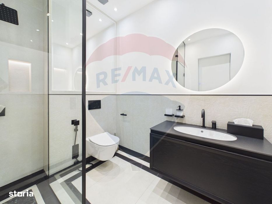 Vila cu 4 camere de vanzare in comunitatea Marina Snagov