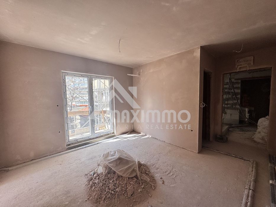 Продава се Двустаен апартамент в Варна, Лятно кино Тракия - 50 кв.м за 1214 €/кв.м - Снимка #1