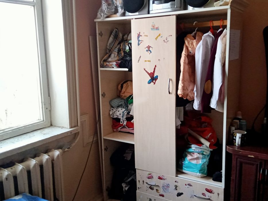 Televizor.pastavka.detski divan.shkaf2ta 2tali .trimol.