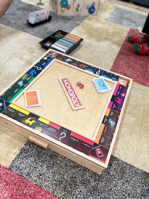 Монополия деревянная