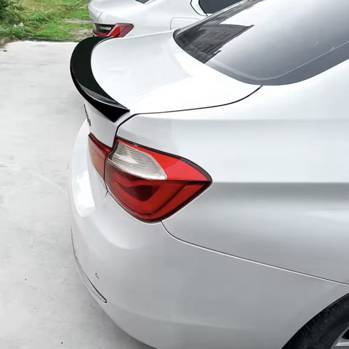 Eleron Lip Codita Portbagaj pentru BMW Seria 3 F30