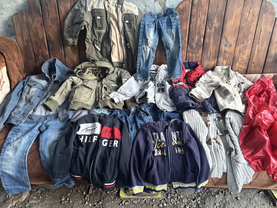 Отдам детские вещи