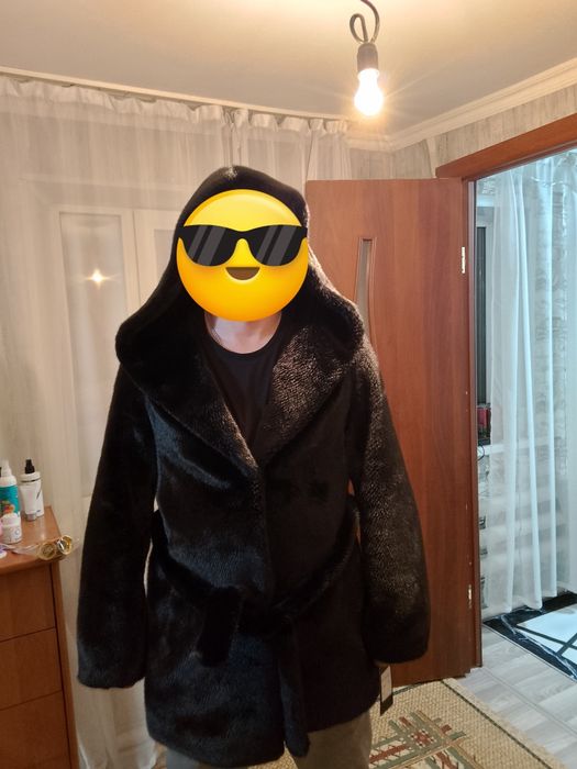 Продам шубу новую