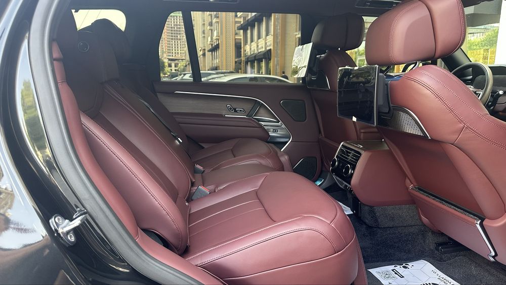 Range Rover Autobiografy 2026 год long