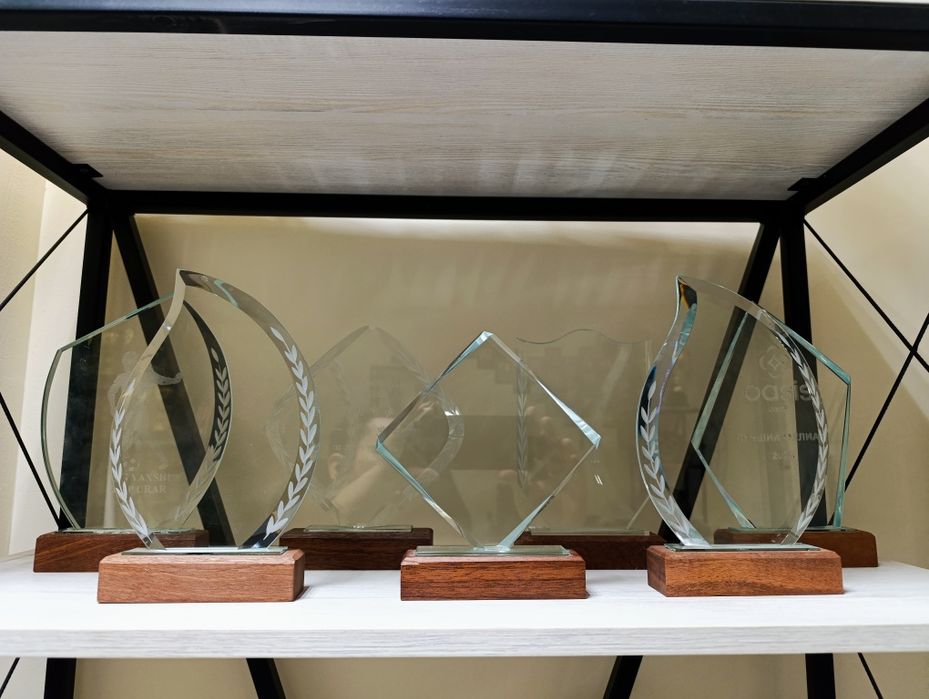 Статуэтки из кристалла