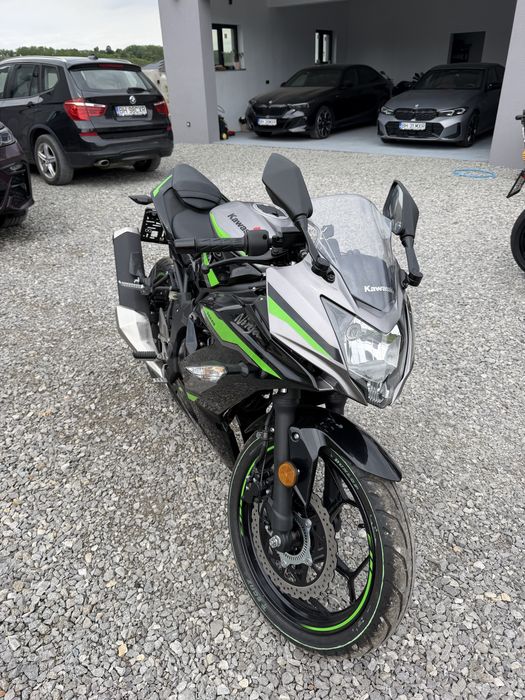 Kawasaki Ninja 125-Nou
