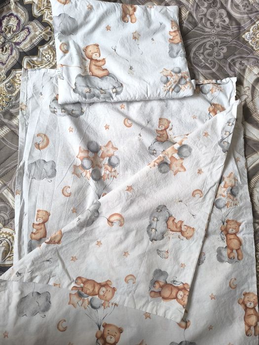 Бебешко гнездо + подарък