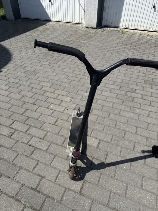 Trotineta de lux uitati va in descriere
