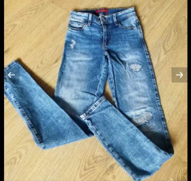 Продавам дамски дънки “ Guess “