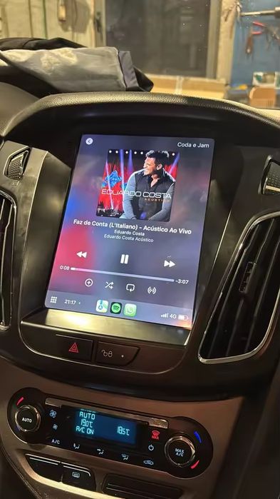 Navigatie Android Ford Focus Mk3 Tip Tesla - Carplay / Android Auto , Android 15 , Ecran QLed