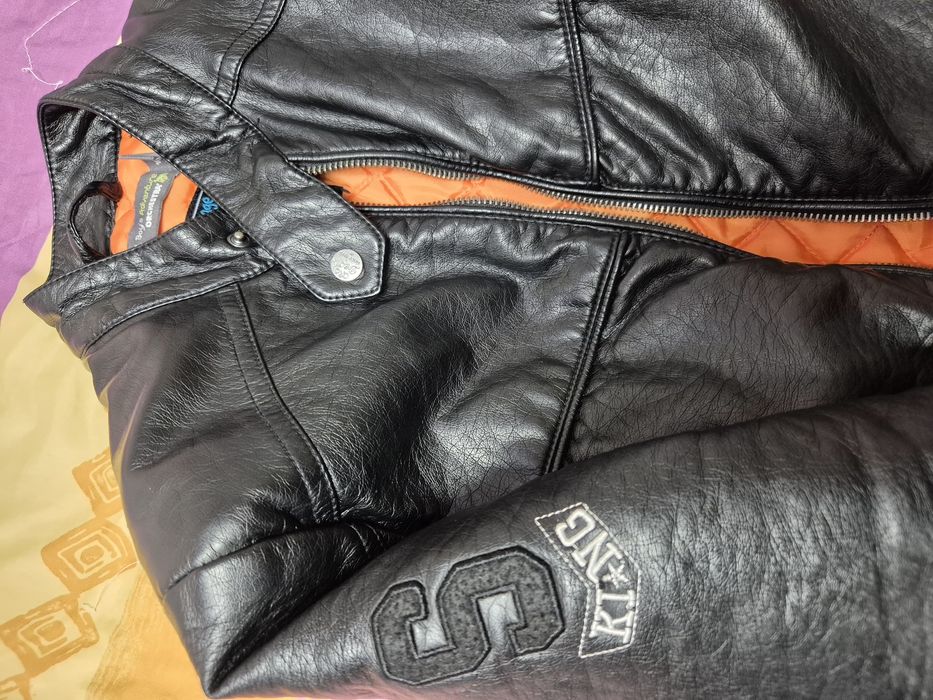 Стильная куртка на мальчика