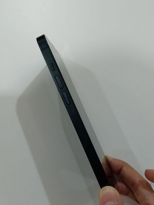 Продам iPhone 14 в отличном состоянии