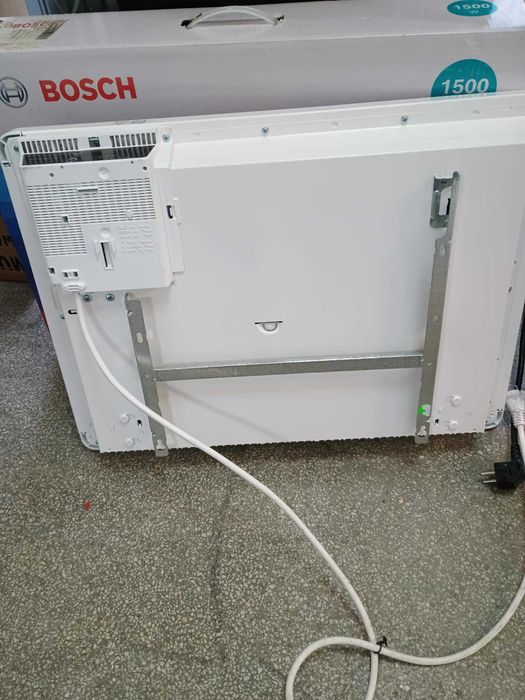 Чисто нов Електрически конвектор BOSCH  1500W