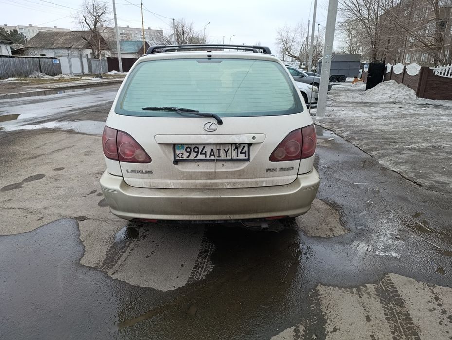 Транспорт легковые