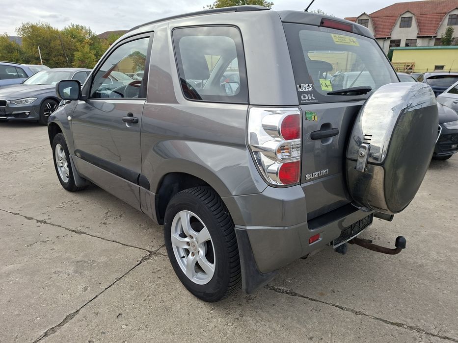 Vând Suzuki Grand Vitara 1.6 Benzină 4x4 Climă  Euro 4