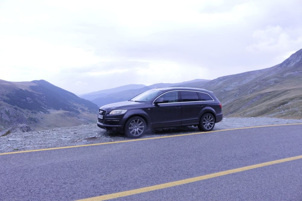 Audi Q7 Panoramic 3.0 S