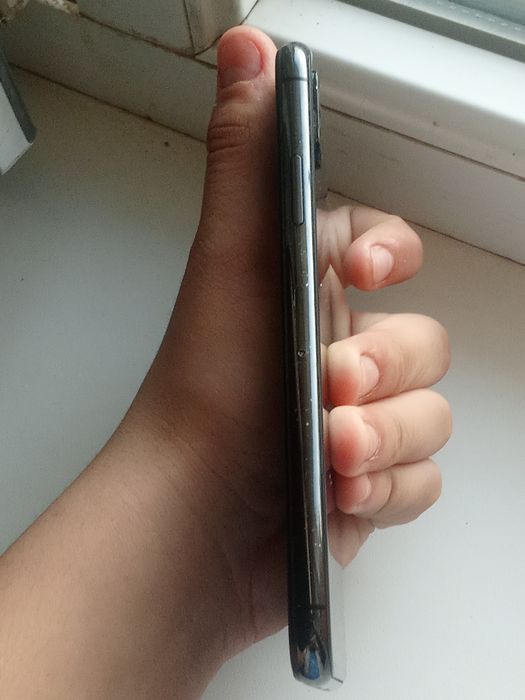 Продам айфон х 64гб