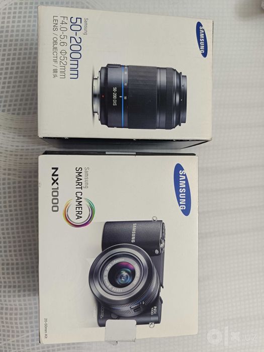 Цифровой фотоаппарат Samsung NX1000