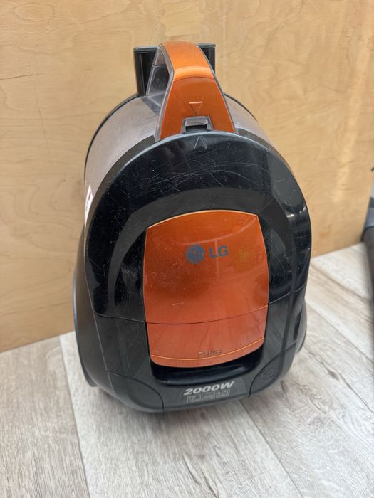 Пылесос. Продается в хорошем состоянии