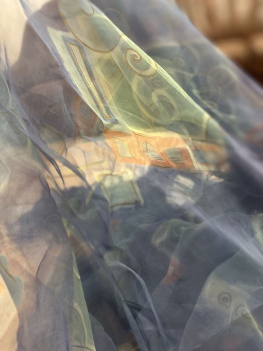 Продаю 2 комплекта штор с тюлем