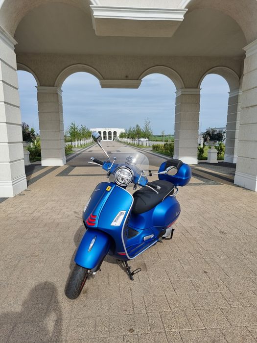 Schimb Vespa Gts 300HPE (2021) cu Yamaha Xmax 300