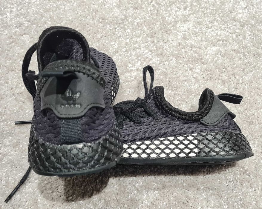 Детски маратонки Adidas НОВИ Размер: 25,5