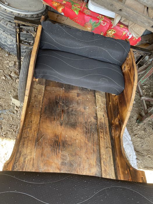 Vand sareta pentru ponei