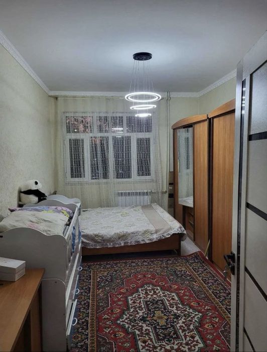 Сдается 3 ком Кадышева Лисунова. Ближе к Метро станция Яшнабад