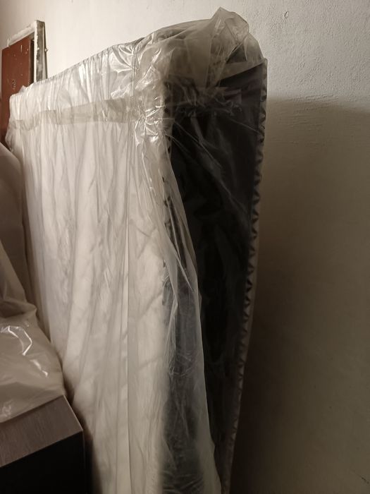 Матрас 160х200 чистый