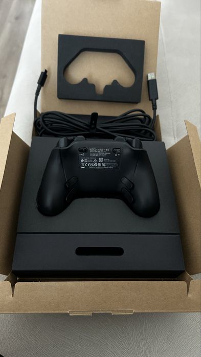 Controller RAZER Wolverine V3 Tournament Edition, PC, Xbox, negru