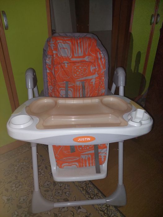 Продам детский стул - стол  для кормления