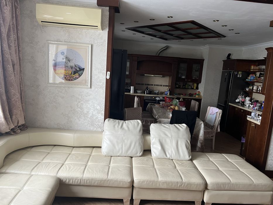 Продам угловой диван