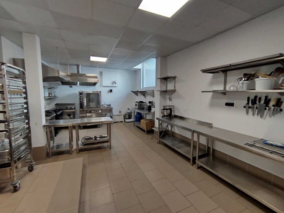 Дава се под наем Промишлена сграда в Асеновград - 50 кв.м за 255 € - Снимка #3