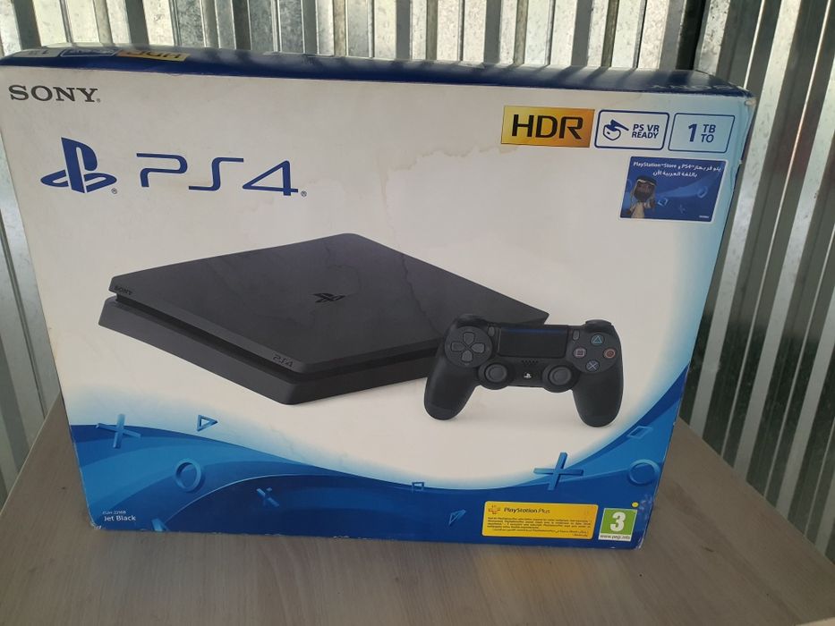 Продам ПлайСтейшен.4 Версия с 2 джойстика .в отличном состоянии. 1 ТБ.