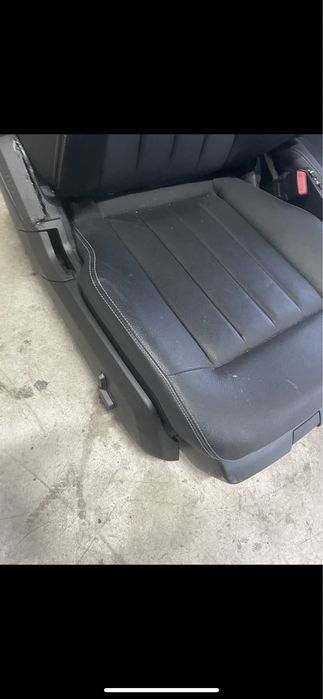 Scaune fata + bancheta + panouri Mercedes w212 facelift negru piele