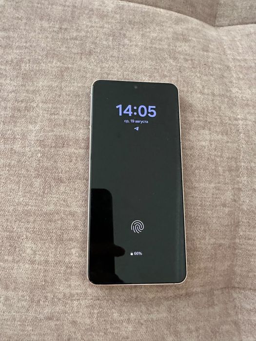 Продам Samsung s 21 5G