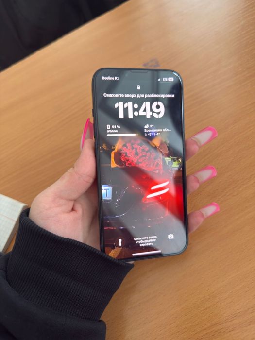 Продам 13 айфон