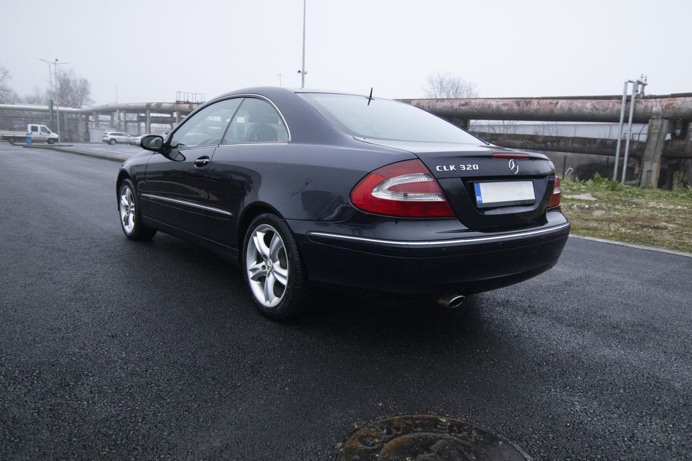Mercedes-Benz CLK 320